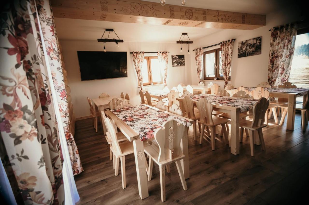 לינה וארוחת בוקר Czerwienne Tarasowka U Zajaca מראה חיצוני תמונה